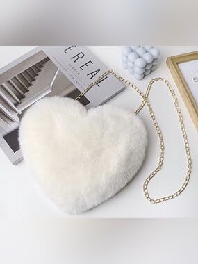 White Heart Faux Fur Crossbody Bag with Gold Chain